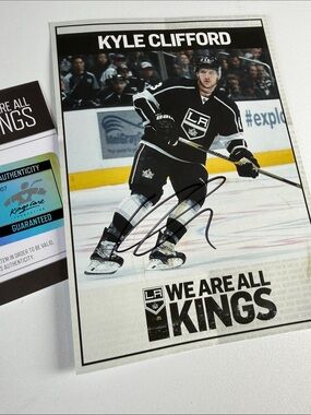 LA Kings Kyle Clifford AUTOGRAPH with certificate of authenticity NHL hockey